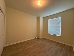 5508 Hampton Woods Way in Tallahassee, FL - Building Photo - Building Photo