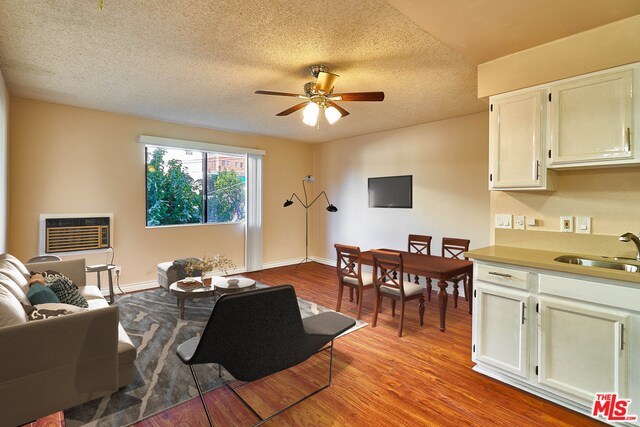 820 S St Andrews Pl-Unit -203 in Los Angeles, CA - Building Photo - Building Photo