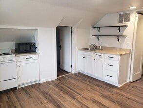 423 1/2 Alderson Ave in Billings, MT - Building Photo - Building Photo