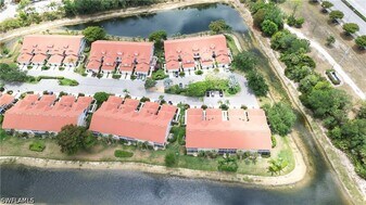 5145 Cobble Creek Ct in Naples, FL - Building Photo