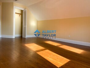 19 Parker Hill Ave, Unit 1 in Boston, MA - Building Photo - Building Photo