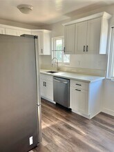 2909 10th St, Unit 1 in Santa Monica, CA - Building Photo - Building Photo