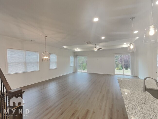 4547 Stellata Loop in Sherrills Ford, NC - Building Photo - Building Photo