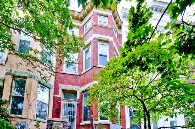 118 W St NW in Washington, DC - Building Photo - Building Photo