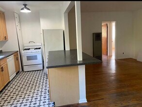 730 Silver Lake Blvd in Los Angeles, CA - Foto de edificio - Building Photo