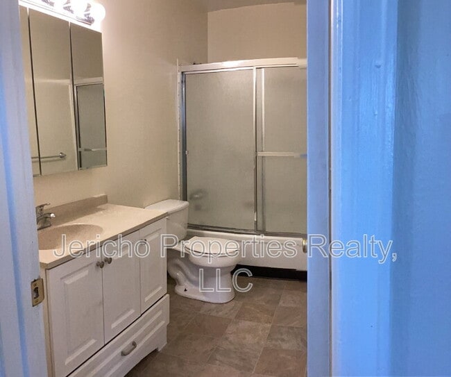 property at 4729 Routt St