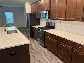 Room in Townhome on Excelsior Grand Ave in Durham, NC - Building Photo - Building Photo