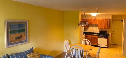 239 Beach City Rd in Hilton Head Island, SC - Building Photo - Building Photo