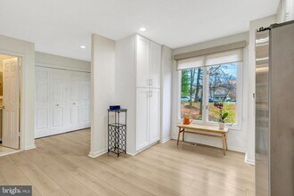 12552 Garland Tree Ct in Fairfax, VA - Building Photo - Building Photo