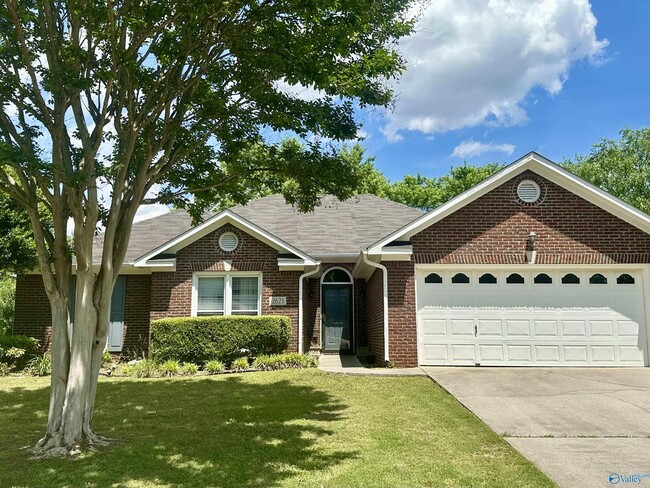 property at 2623 Quarter Ln SE