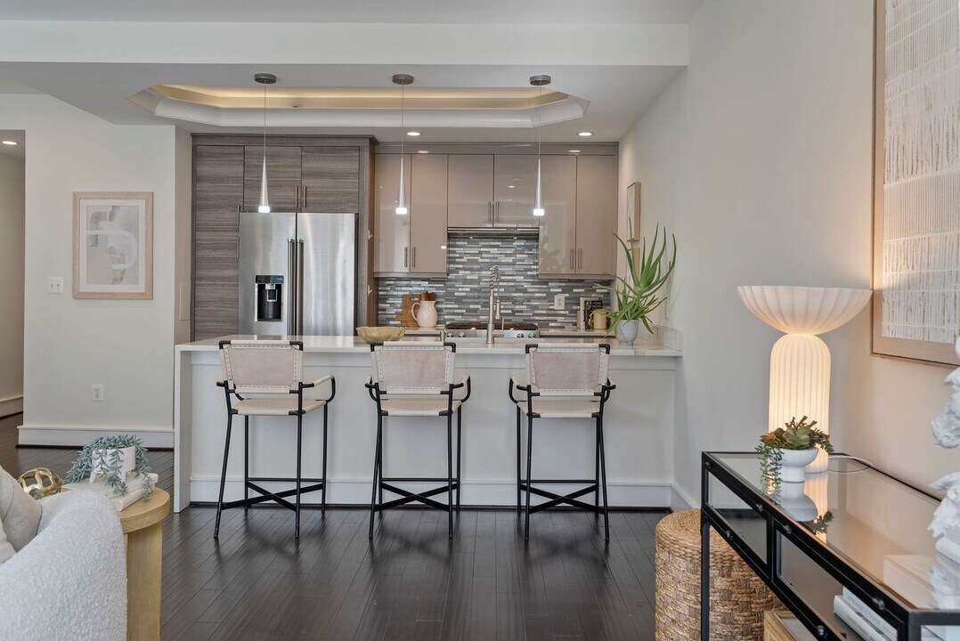 3321 16th St NW in Washington, DC - Building Photo
