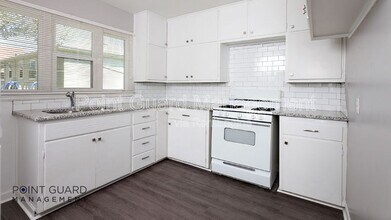 256 S Rutan St in Wichita, KS - Building Photo - Building Photo