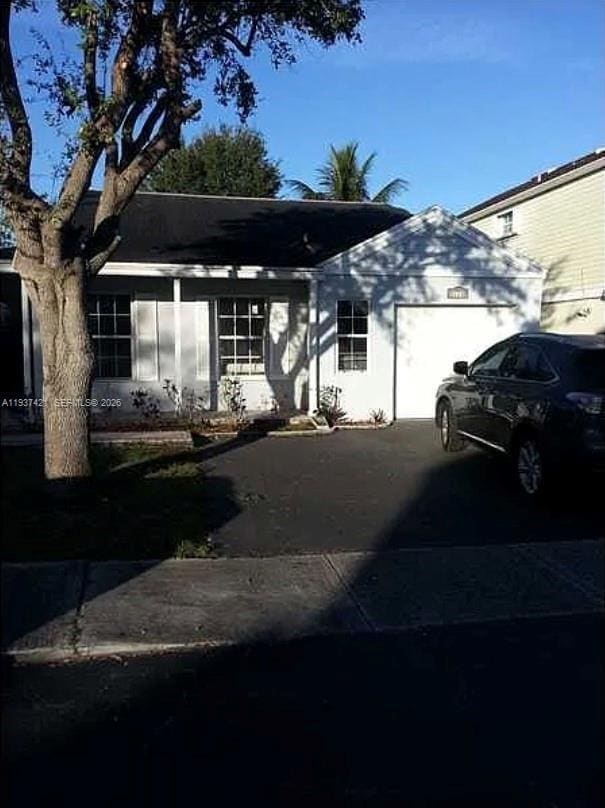 223 SW 159th Terrace in Sunrise, FL - Building Photo - Building Photo