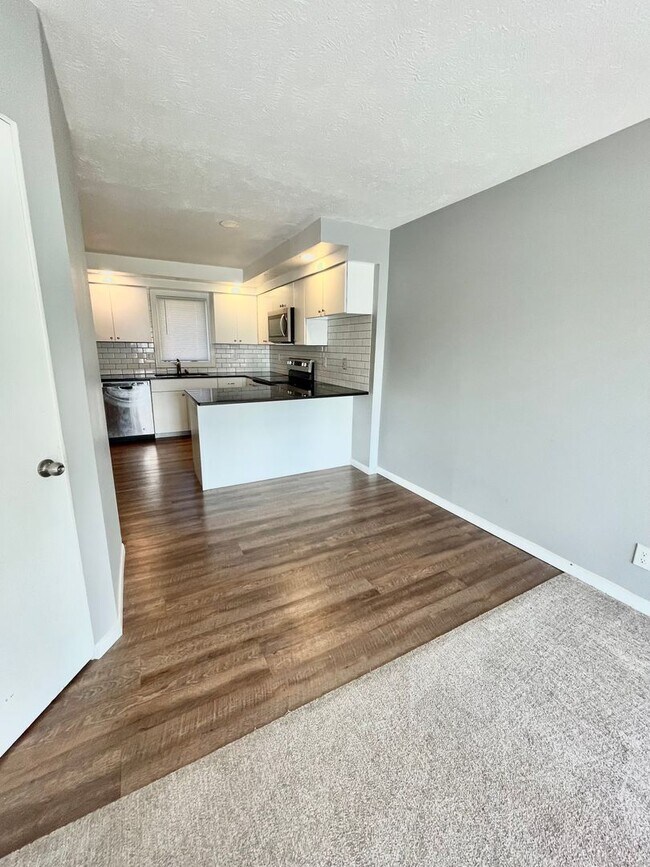 602 W 23rd Ave in Bellevue, NE - Building Photo - Building Photo