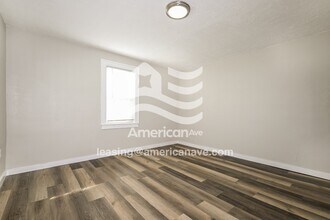 127 Oak Spring Rd in Canonsburg, PA - Foto de edificio - Building Photo