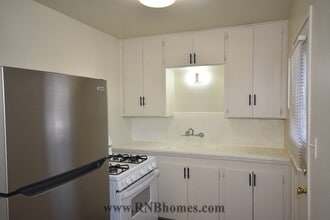 2101 Bell Ave in Sacramento, CA - Building Photo - Building Photo