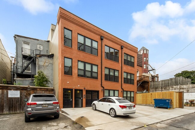 For Rent: Stylish Urban Living at 815 Park Ave
