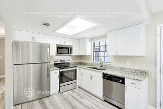 6330 S Selbourne Ave in Tampa, FL - Building Photo - Building Photo