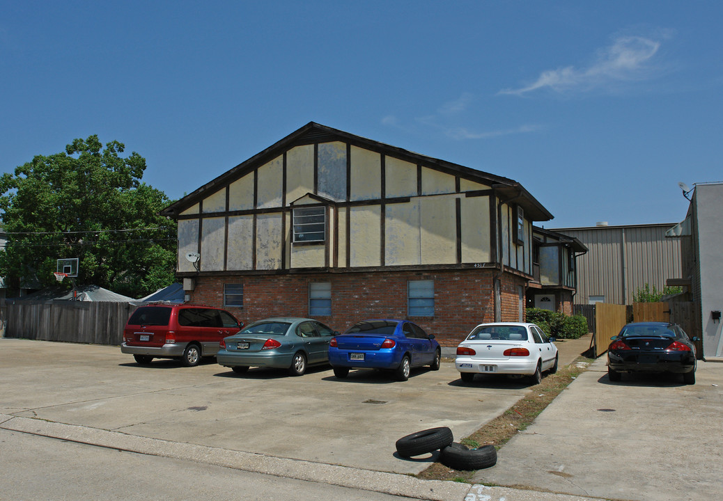 4517 Tabony St in Metairie, LA - Building Photo