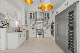 4000 Bouquete St in Glendale, CA - Building Photo - Building Photo