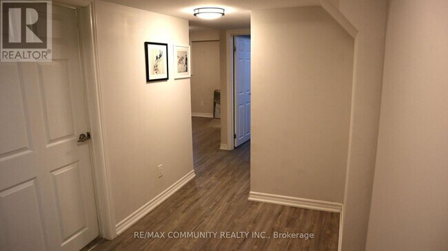 1061 Rowntree Crescent in Pickering, ON - Building Photo - Building Photo