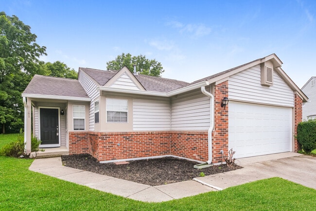property at 181 Southridge Ln