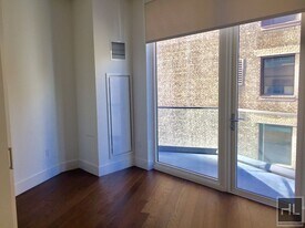 East 44th Street in New York, NY - Building Photo