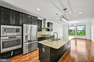 23493 Adagio Terrace in Ashburn, VA - Building Photo - Building Photo