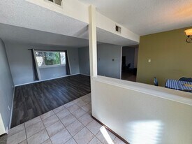 7409 Woodal St NE in Albuquerque, NM - Building Photo
