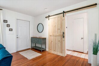 1305 N J Terrace in Lake Worth Beach, FL - Building Photo - Building Photo