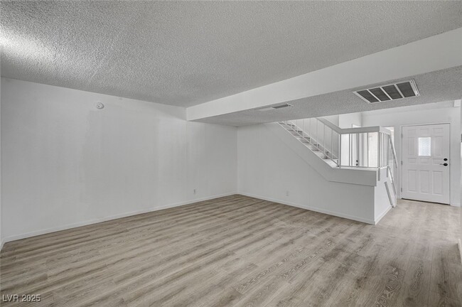 property at 7182 Acorn Ct