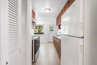 4120 Walnut St in Oakland, CA - Foto de edificio - Building Photo
