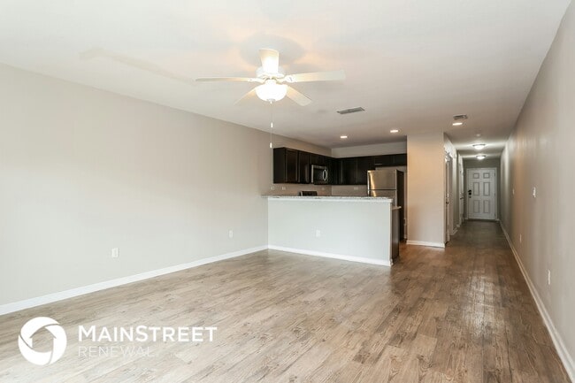 562 Eiseman Wy in Jacksonville, FL - Building Photo - Building Photo