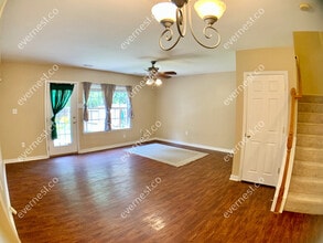 10213 Sarah St in Midlothian, VA - Building Photo - Building Photo