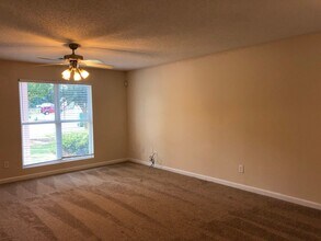 360 Northside Dr in Athens, GA - Building Photo - Building Photo