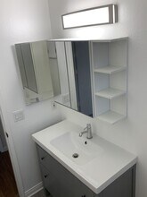 1351 N Orange Dr in Los Angeles, CA - Building Photo - Building Photo