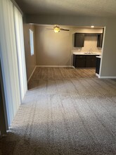 Summerfield Apartments in Visalia, CA - Building Photo - Building Photo