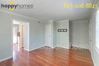 415 Parkdale Dr in Charleston, SC - Foto de edificio - Building Photo
