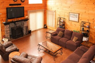 129 Wildberry Dr, Unit SI ID1492988P in Stamford, NY - Foto de edificio - Building Photo