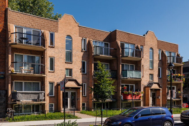3440 Saint-Antoine Rue O in Montréal, QC - Building Photo - Building Photo