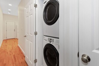 268 Windsor St, Unit 4 in Cambridge, MA - Foto de edificio - Building Photo