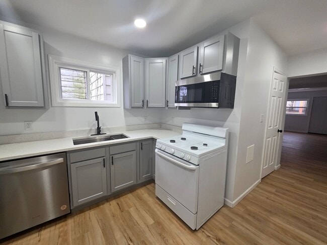 131 Bausman St in Pittsburgh, PA - Building Photo - Building Photo