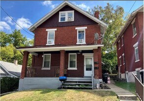 1418 Manss Ave in Cincinnati, OH - Building Photo