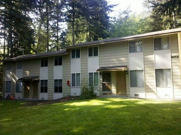 4158 Kimberly Way in Oak Harbor, WA - Building Photo