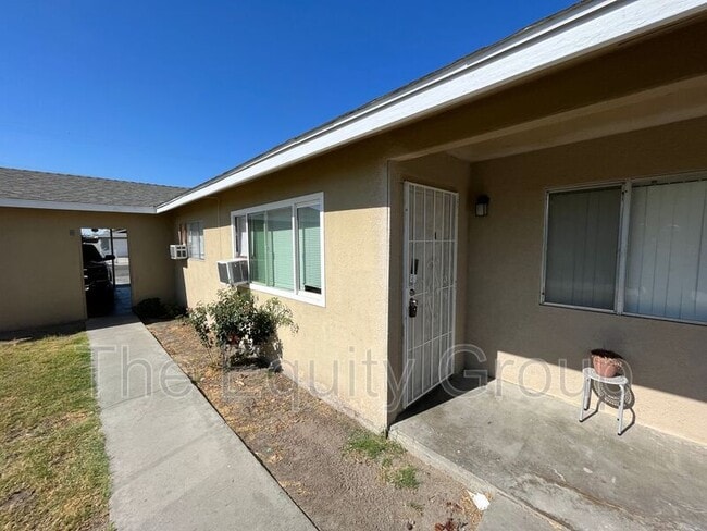 property at 2012 North Ave