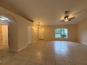972 N Fairbairn Dr in Deltona, FL - Building Photo - Building Photo
