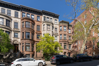 565 1St Street in Brooklyn, NY - Building Photo - Building Photo