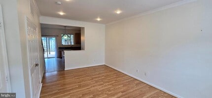 2436 Old Farmhouse Ct in Herndon, VA - Building Photo - Building Photo