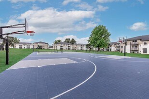 Bexley Urbandale in Urbandale, IA - Building Photo