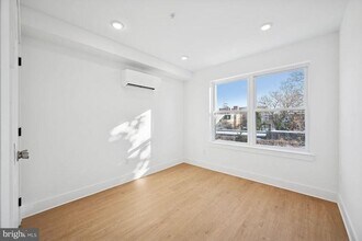 3413 N 19th St in Philadelphia, PA - Foto de edificio - Building Photo